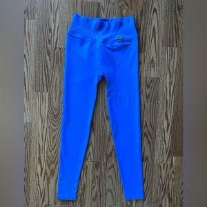 Women’s Medium Blue Stronger Leggings